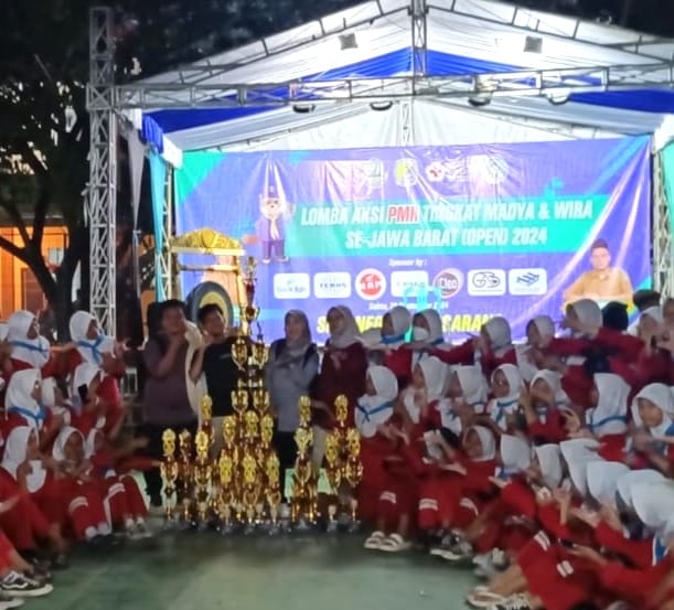 PMR SMPN 3 Sindang Juara Umum Lomba Tingkat Madya se Jawa Barat