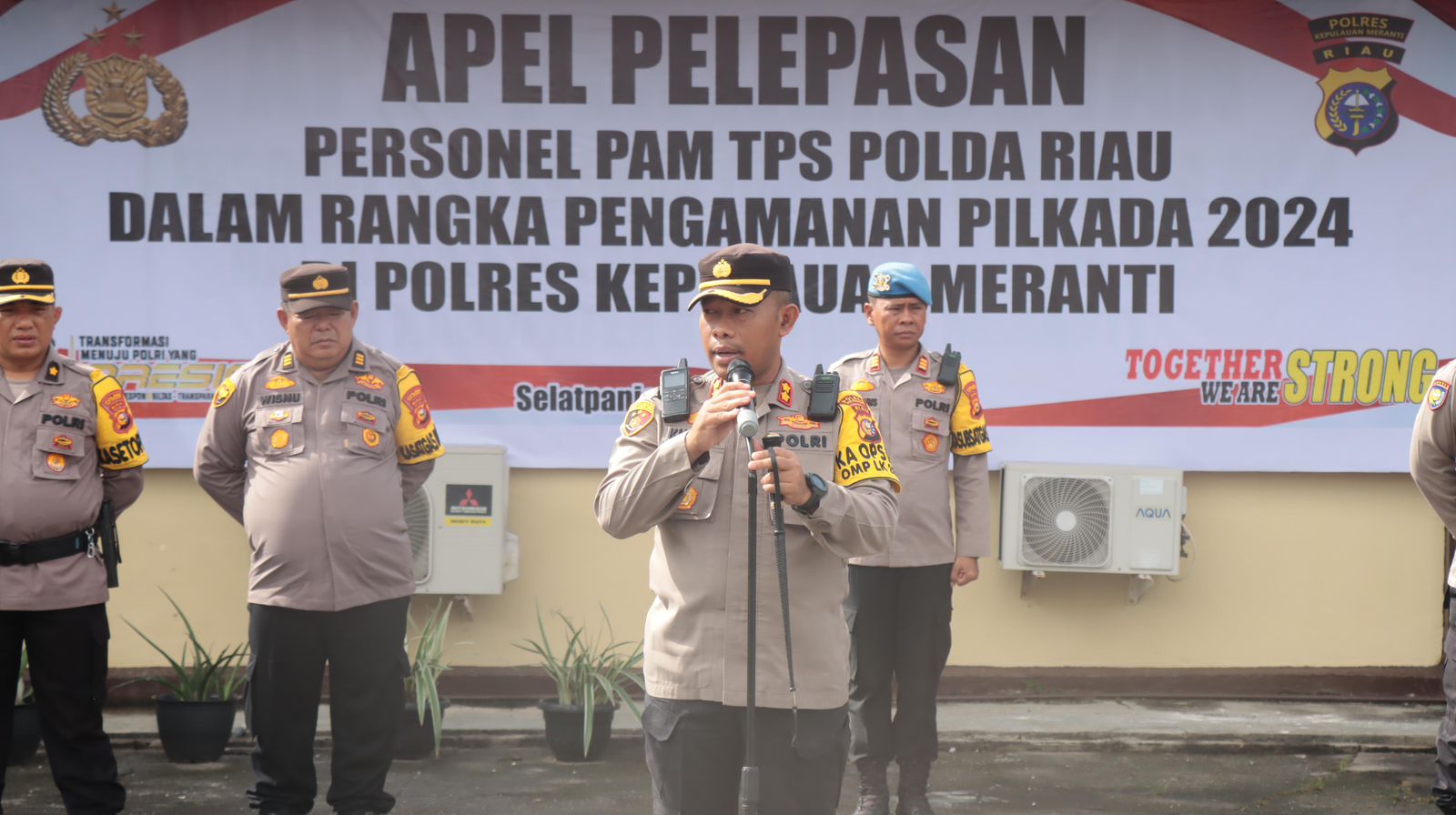 Kondisi Meranti Kondusif Kapolres Pimpin Pelepasan Personil BKO PAM TPS Polda Riau