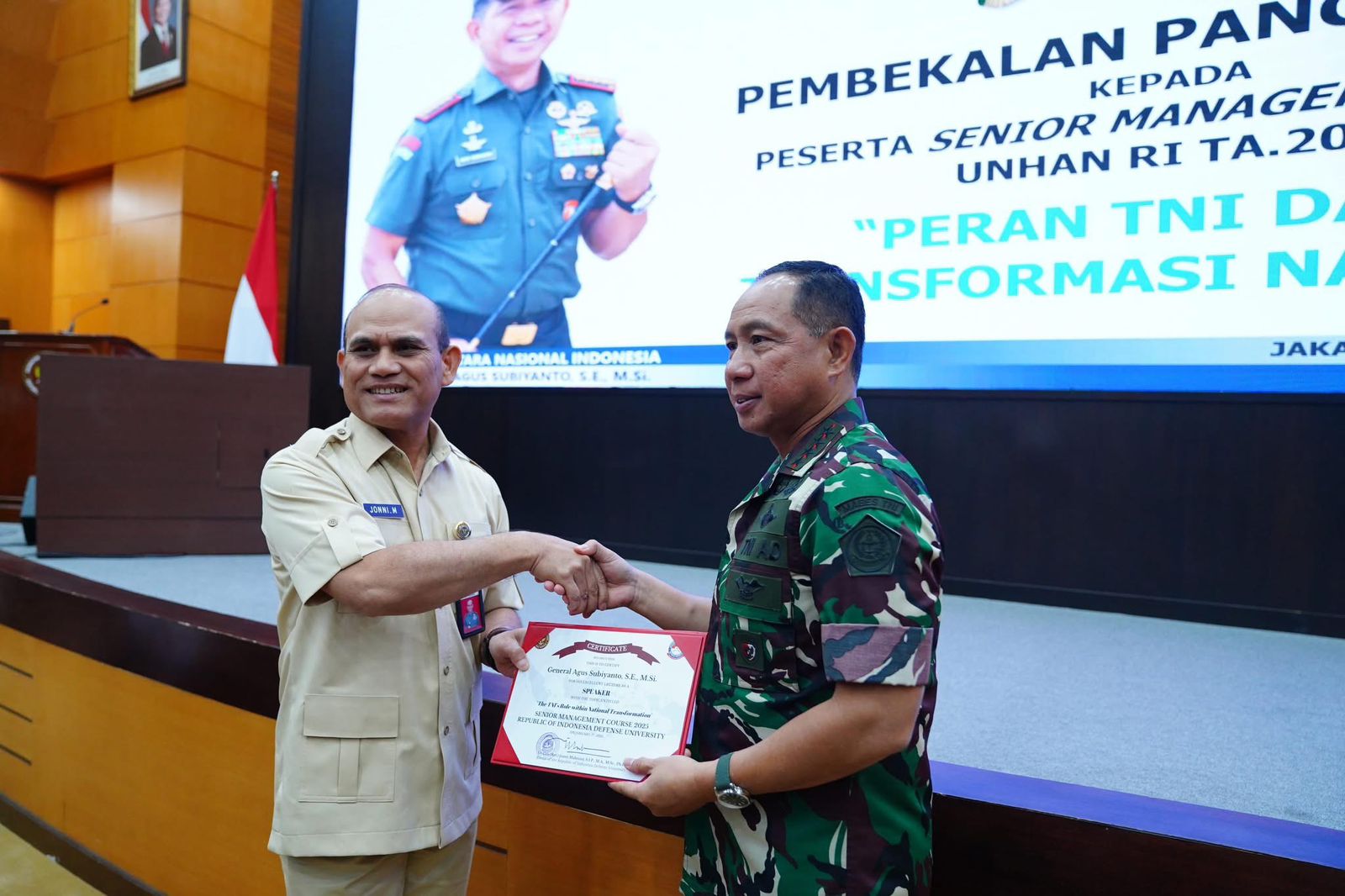 Panglima TNI Berikan Pembekalan Kepada Peserta Senior Management Course Unhan RI