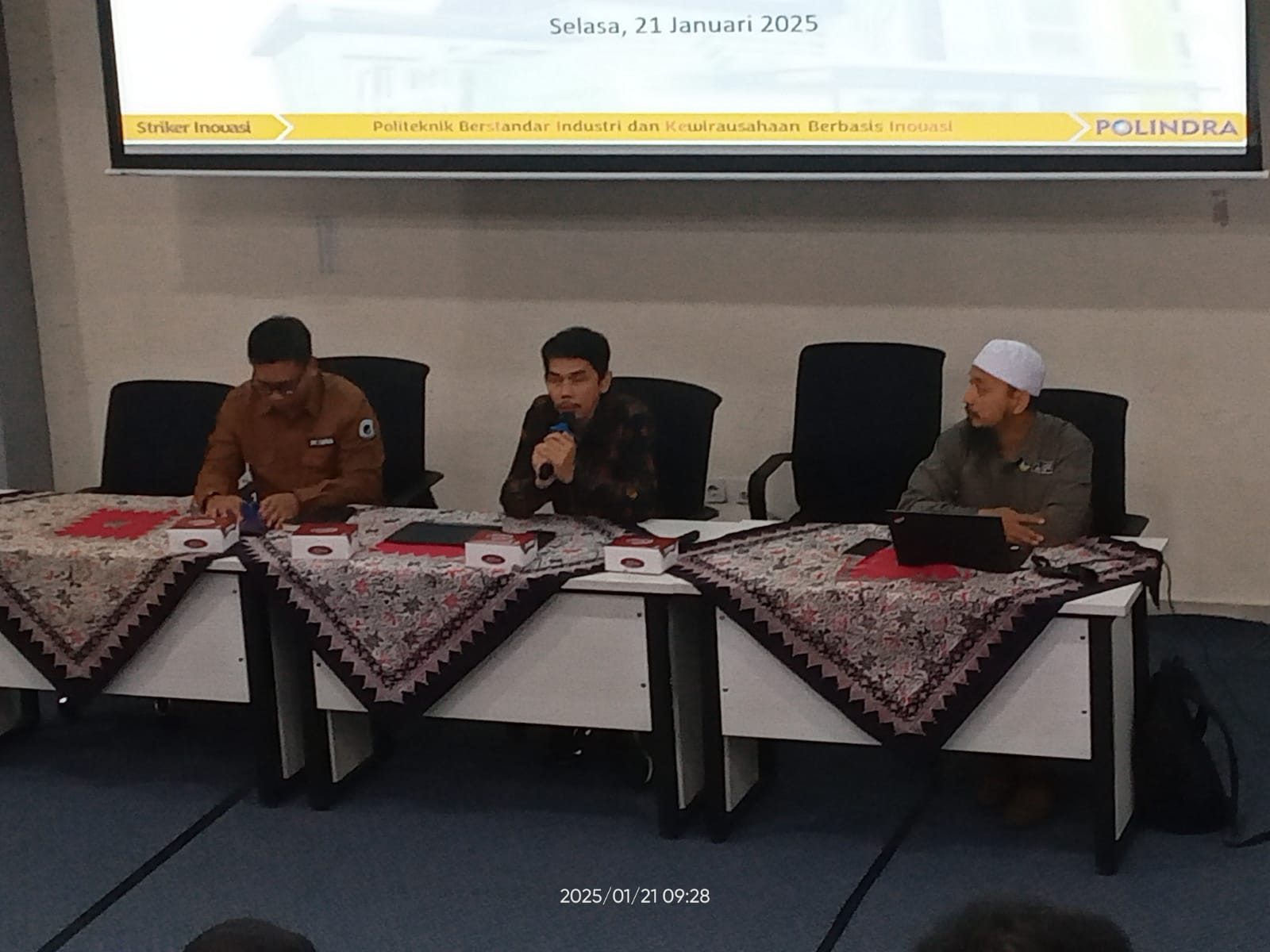 Polindra Gelar Sosialisasi Panduan PUKTI ADMISI Dan Kebijakan Kegiatan PPM Tahun 2025