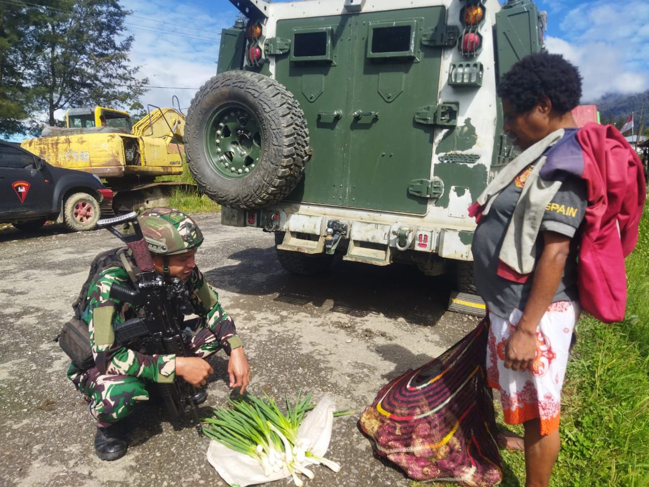 Rosita Habema Bantu Ekonomi Warga Jenggerpaga