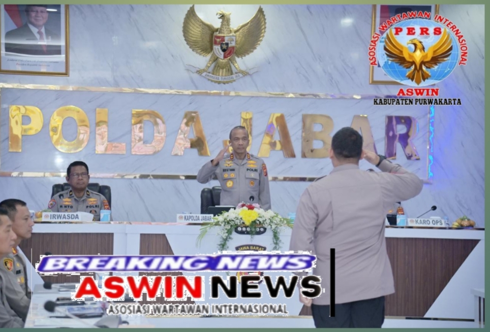 Kapolres Purwakarta Ikuti GO Priode Semester I tahun 2025 dalam rangka Anev Sitkamtibmas di Wilkum Polda Jabar.