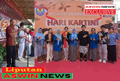 SMPN 2 Tulungagung: Fashion Show di Hari Kartini