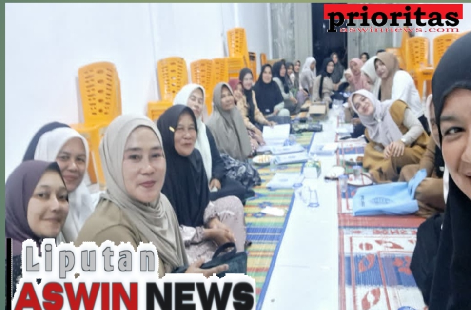 Marnita, S.Gz Tak Kenal Lelah Hingga Malam, PKK Kecamatan Geumpang Turun Langsung Bina Pengurus PKK Gampong Pucok