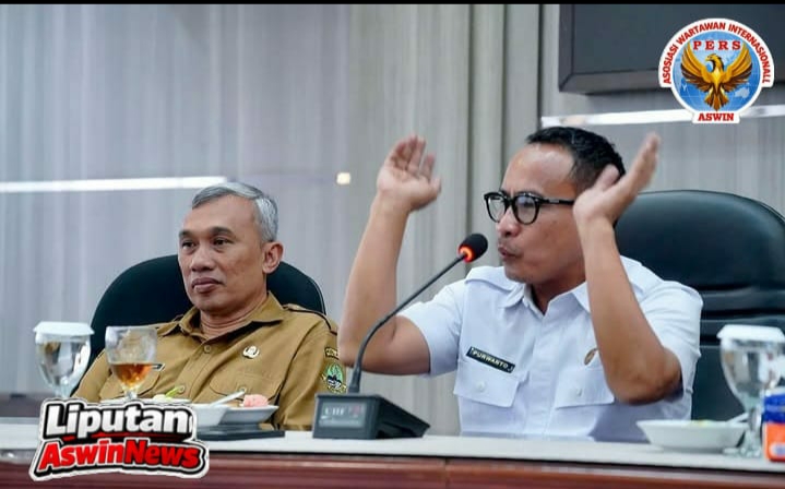 Usai Sertijab, Kadisdik Jabar Minta Pejabat Baru Langsung Bekerja Layani Masyarakat