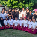 Heboh tanding bola kasti tim waria lawan emak emak (Macan) di desa Simpang Pulo rambung.