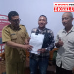 DPC ASWIN JOMBANG: Verifikasi Berkas di Kesbangpol