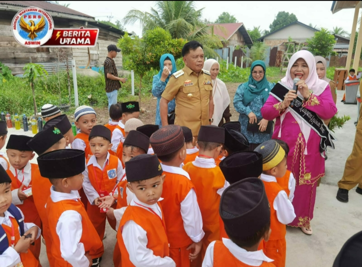 Hari Pertama Sekolah, Bupati Asmar Pastikan MPLS Ramah Berjalan Optimal di Kepulauan Meranti